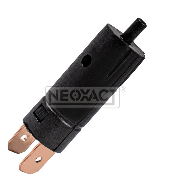 AZ.1.4. SWITCHES TROMPO CLUTCH/ BOMBA FRENO DISCO Honda