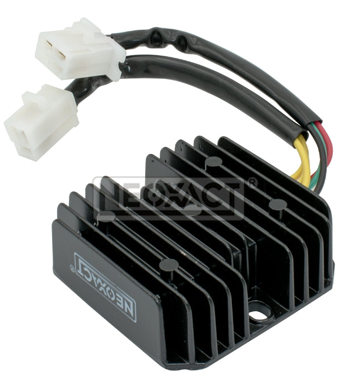 AZ.1.5. REGULADOR / RECTIFICADOR Akt 150cc